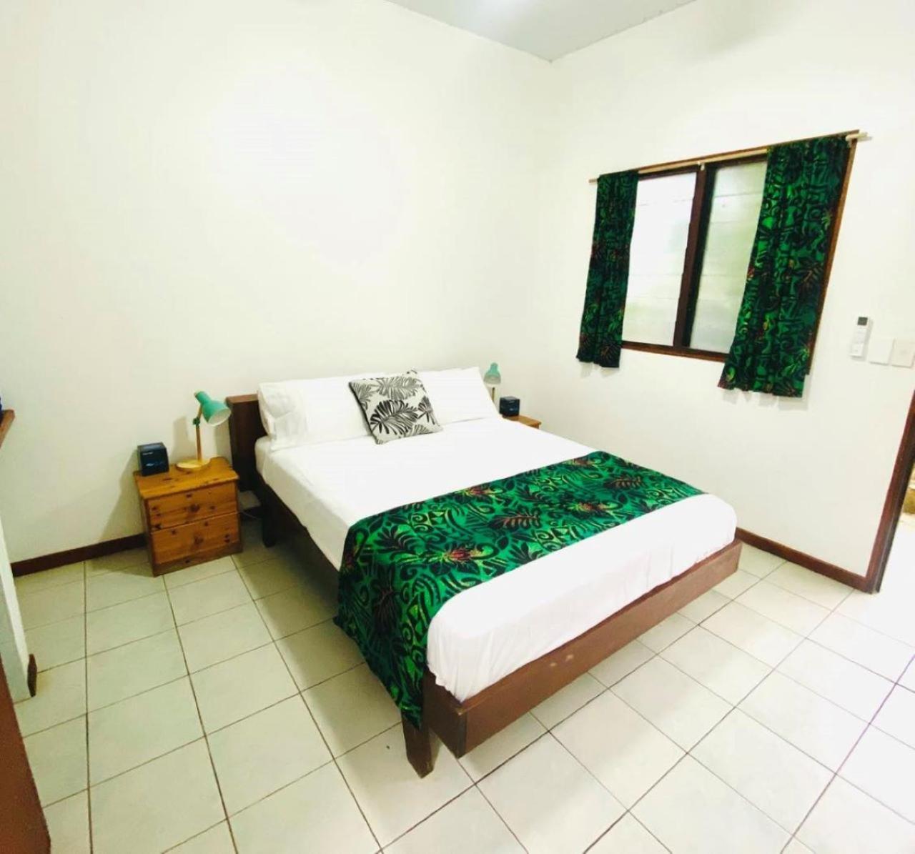 Travellers Motel Vanuatu Port Vila Kültér fotó